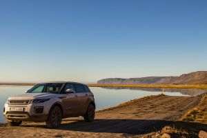 BBC: Jaguar Land Rover lansează un program de concedieri voluntare pentru reducerea costurilor